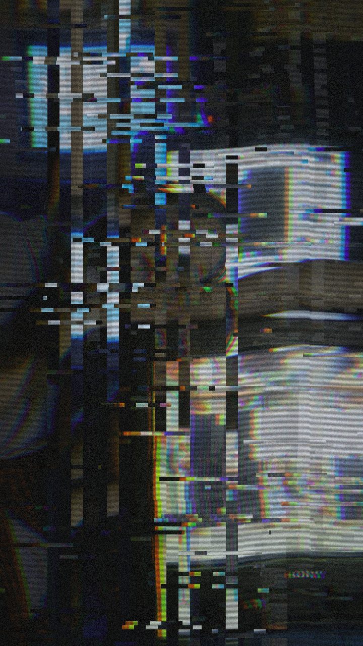 The Broken Monitor glitch look applied in Glitchest