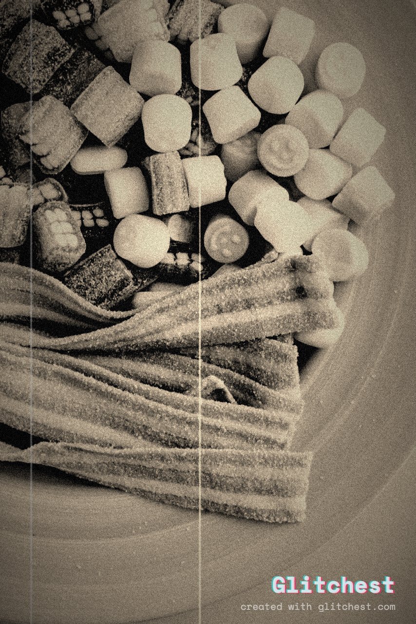 Silent Film glitch effect applied to a photo in Glitchest