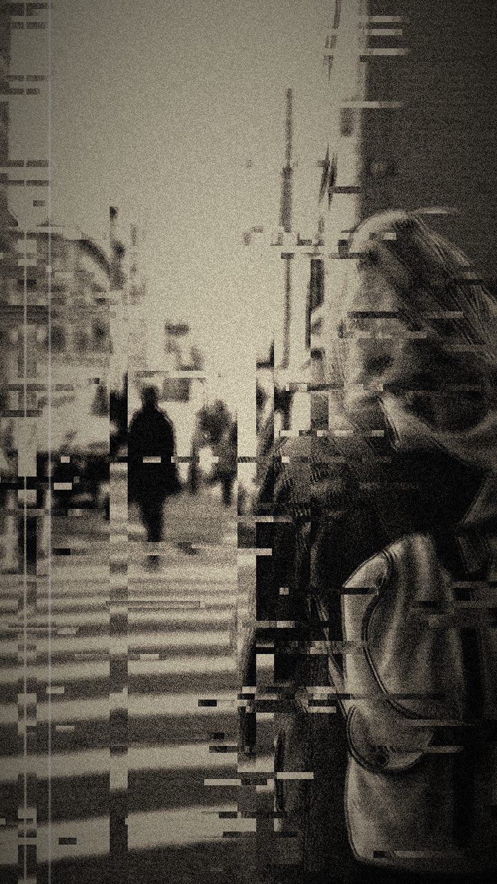 The Silent Film 1925 glitch look applied in Glitchest
